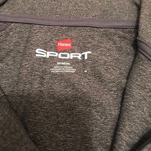 WOMENS HANES WORKOUT SHIRT *BRAND NEW-***